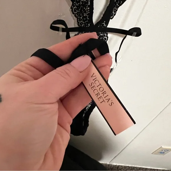 Victoria’s Secret Black Lace Teddy New With Tags, Lingerie, sexy, boudoir - Picture 4 of 5
